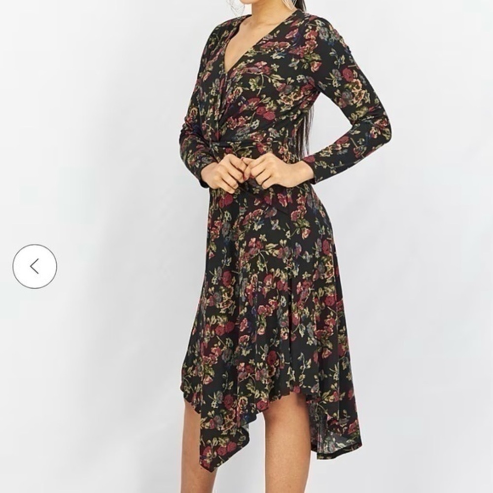 Lauren Ralph Lauren floral V neck midi dress size 4